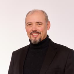 Peter Arbitter