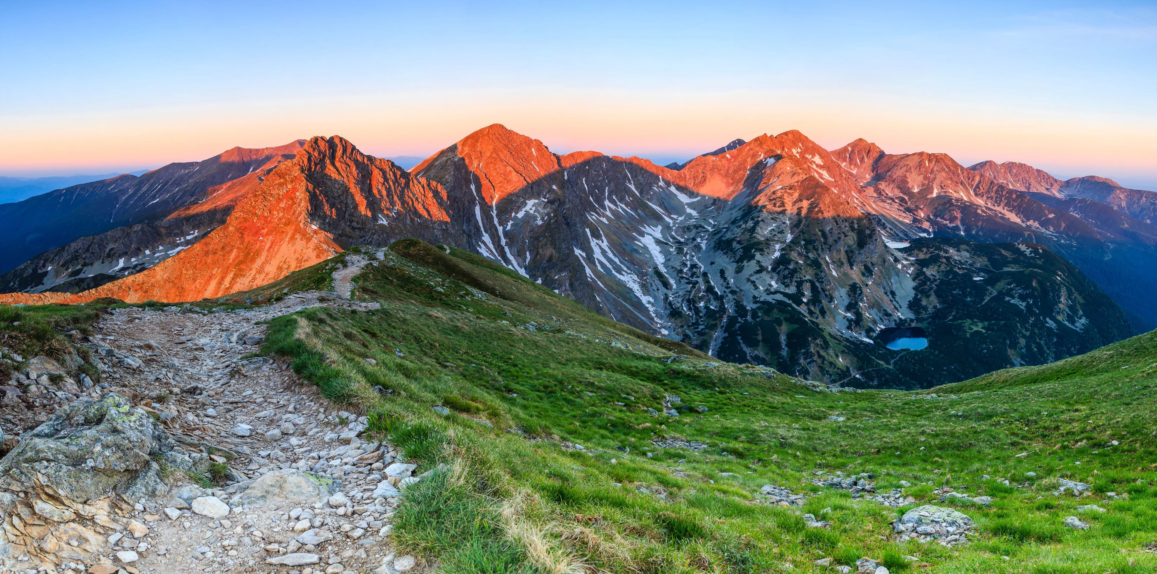 https://d300zch48kanqv.cloudfront.net/original_images/shutterstock_340377410_9VCrCCY.jpg
