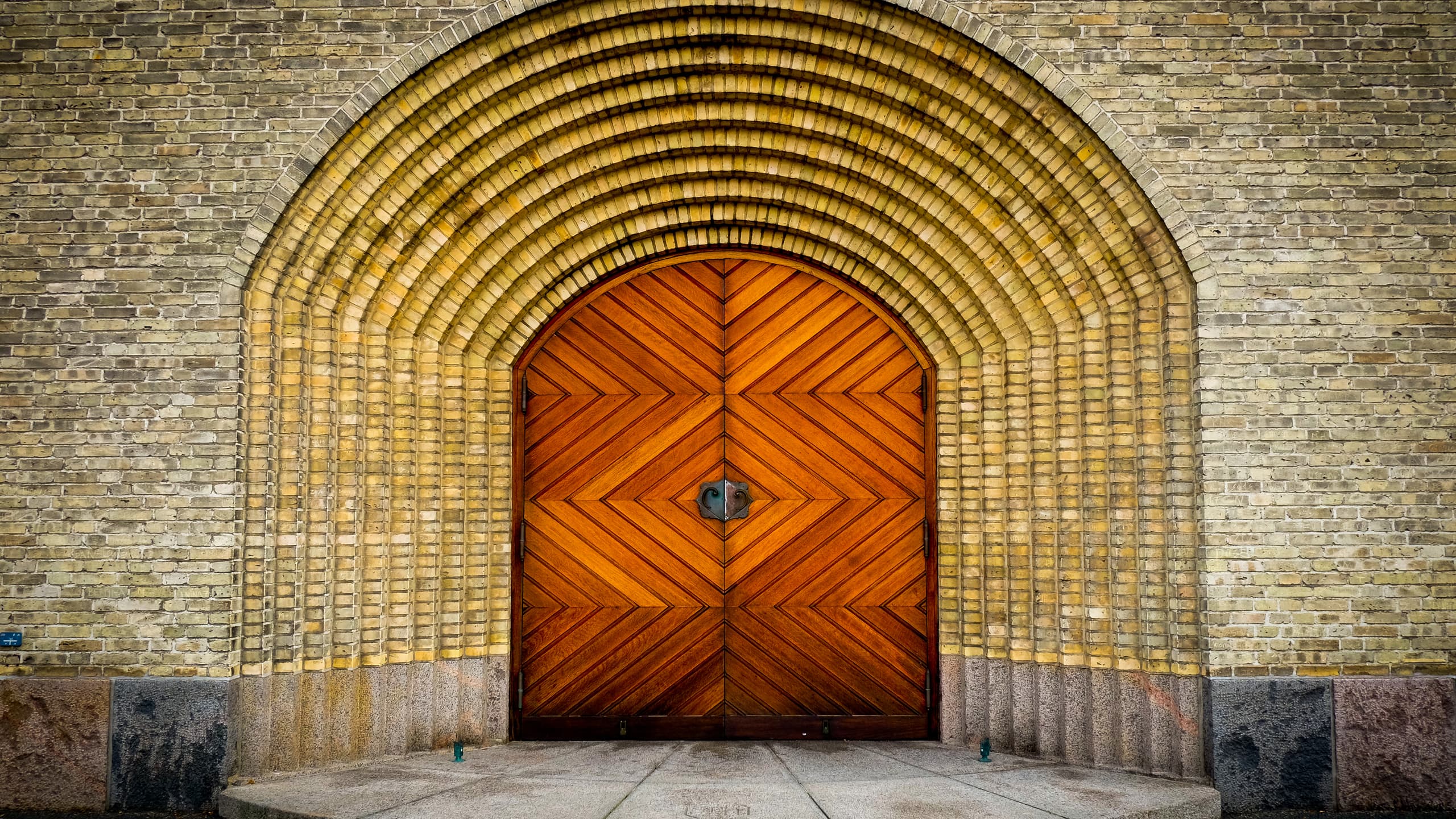 https://d300zch48kanqv.cloudfront.net/original_images/shutterstock_378171706_1.jpg